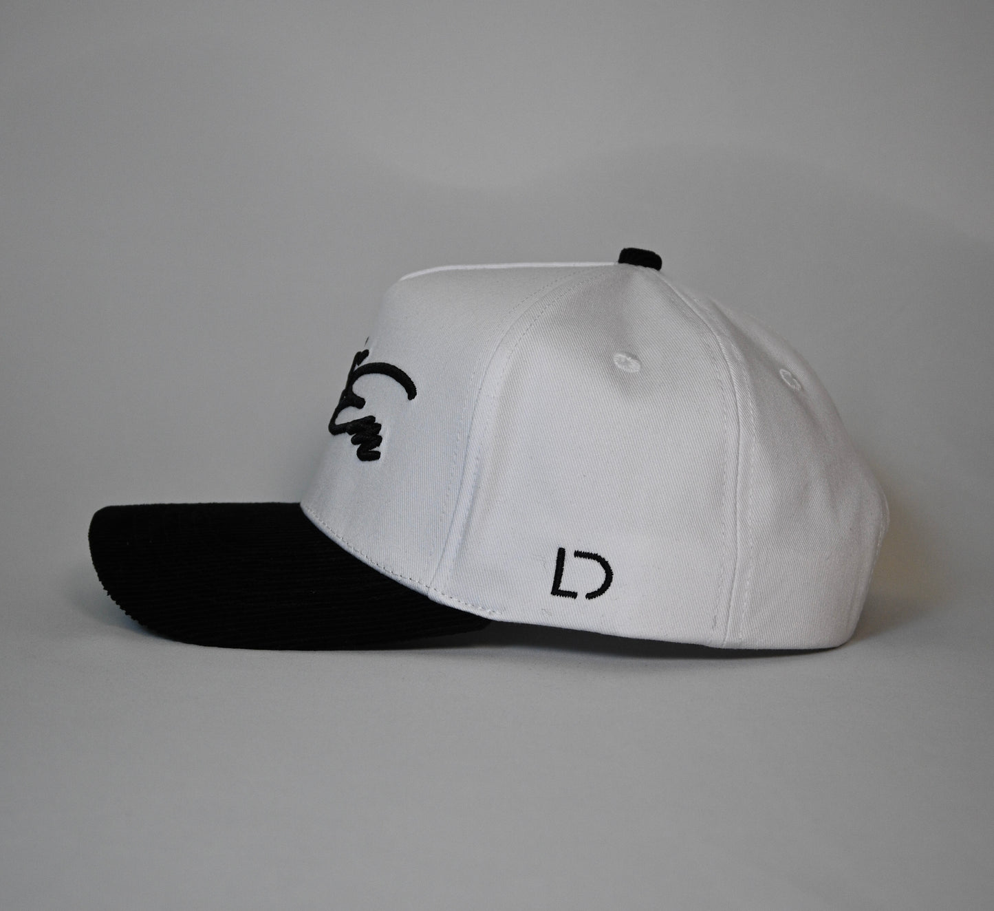 Split ’Em Hat – Black & White Edition