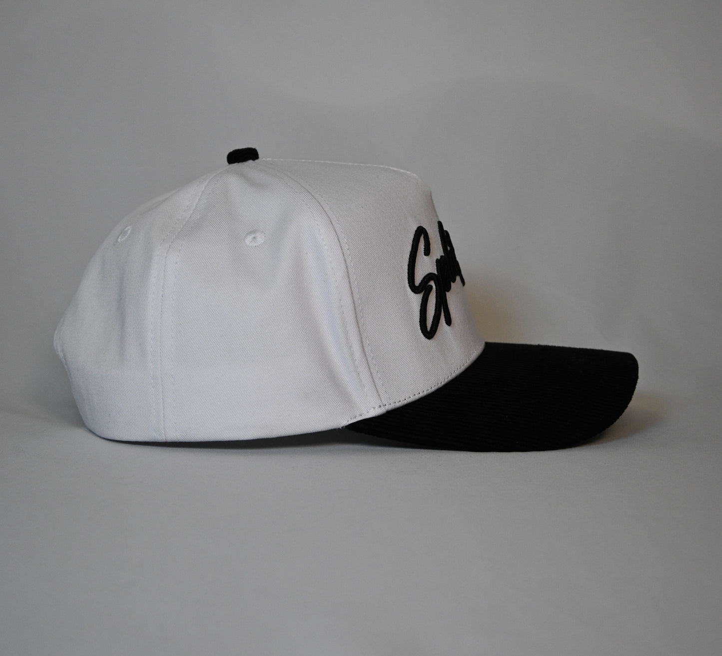 Split ’Em Hat – Black & White Edition